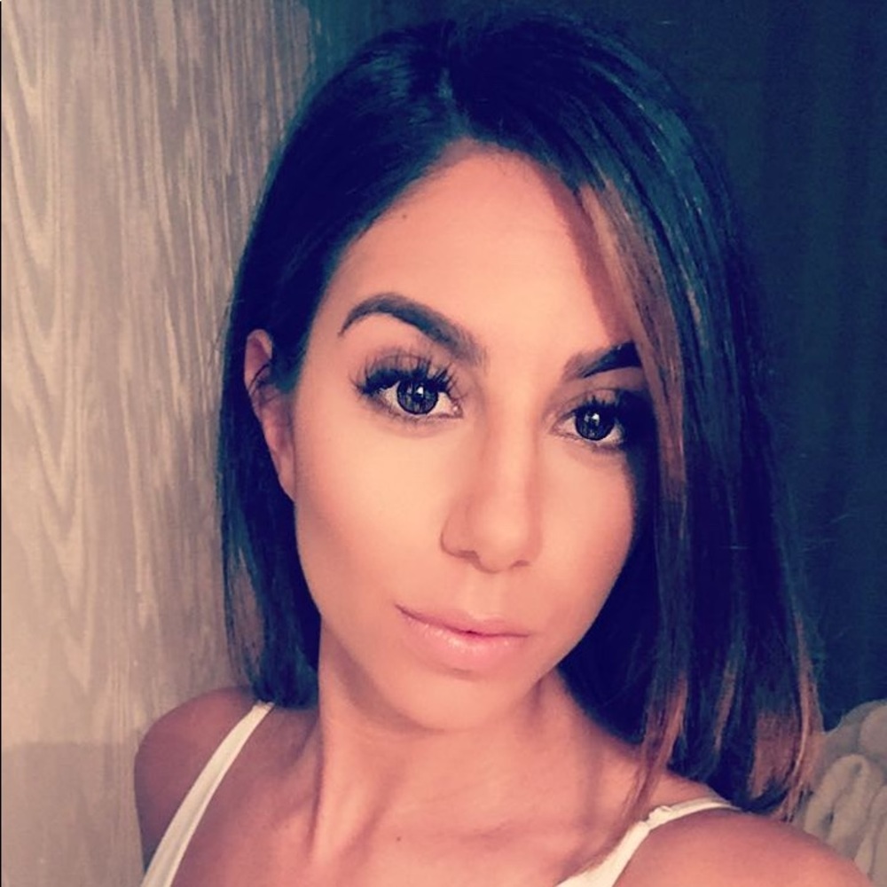 Meet your Posher, Keri